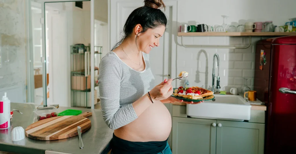 Pregnancy Nutrition Guidance for Active Outdoor Enthusiasts